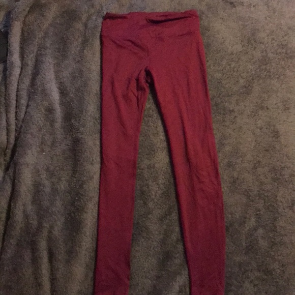 Forever 21 Pants - Maroon workout leggings